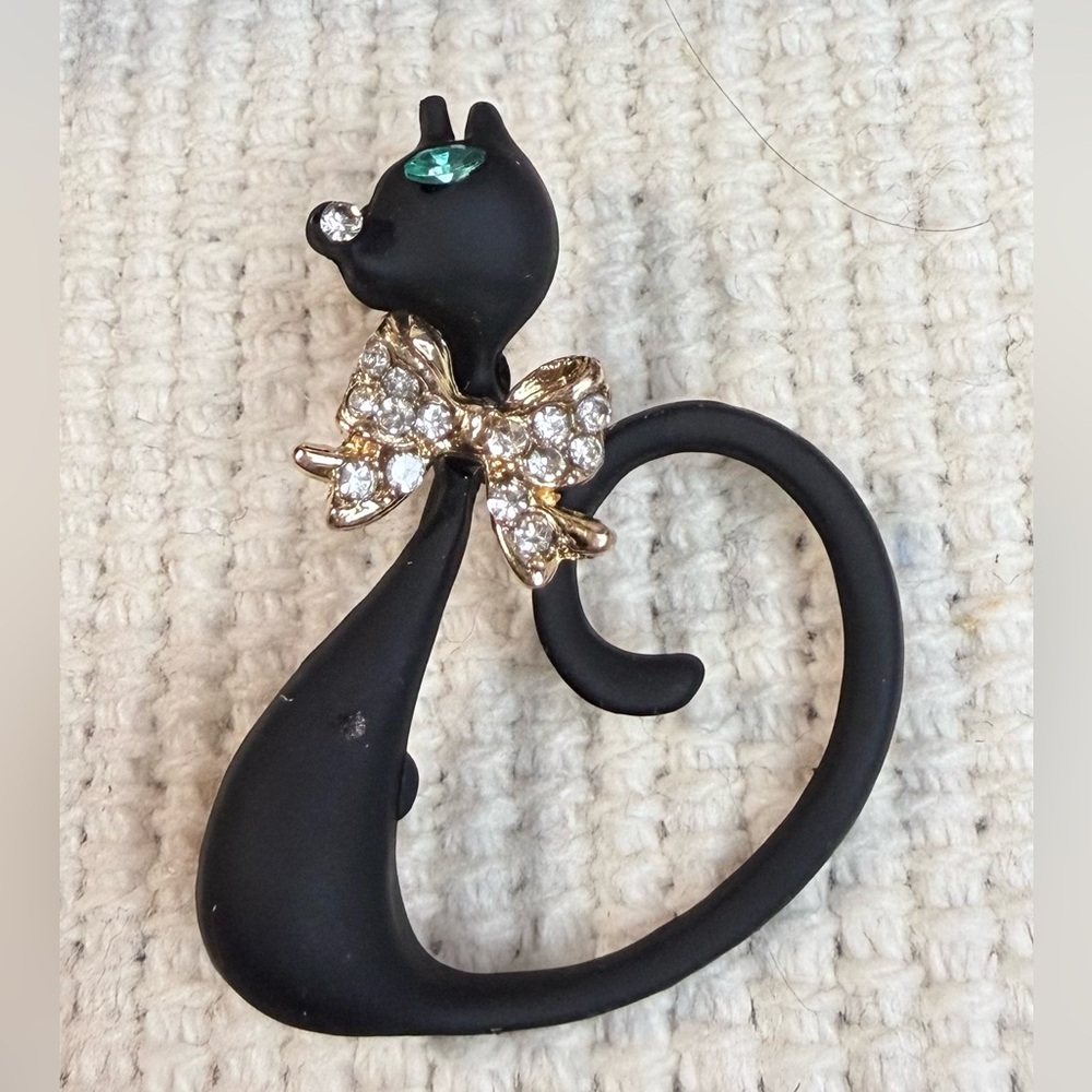 Black Cat Brooch